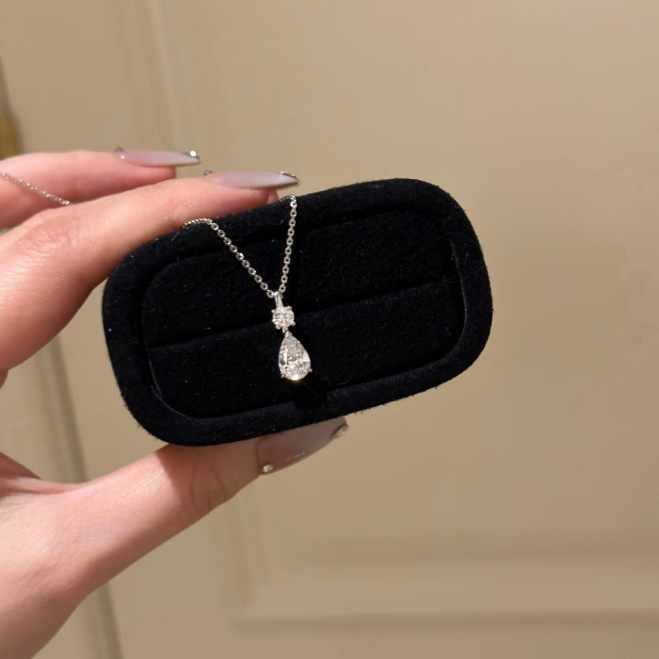 Velira Drop Diamond Set