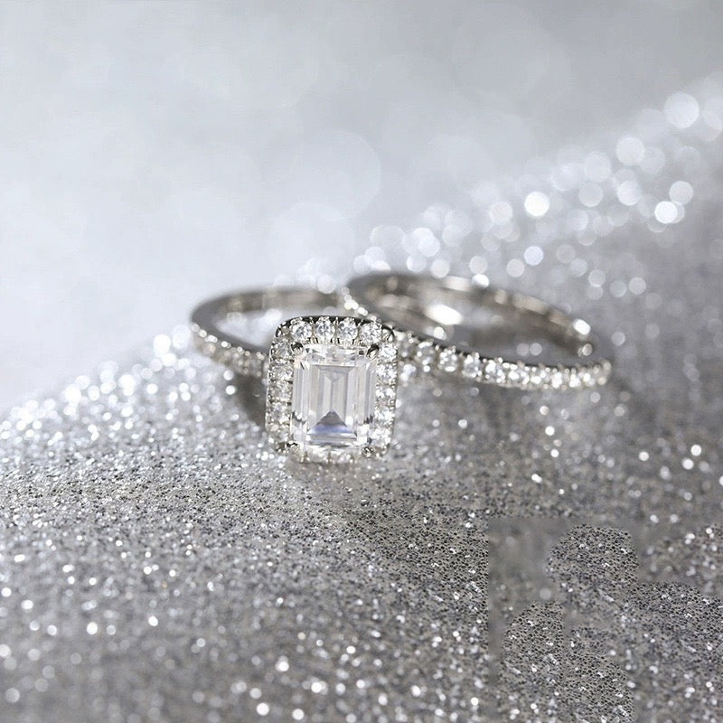 Velira Chicago Ring Set