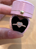 Velira Sparkling Heart Ring collection