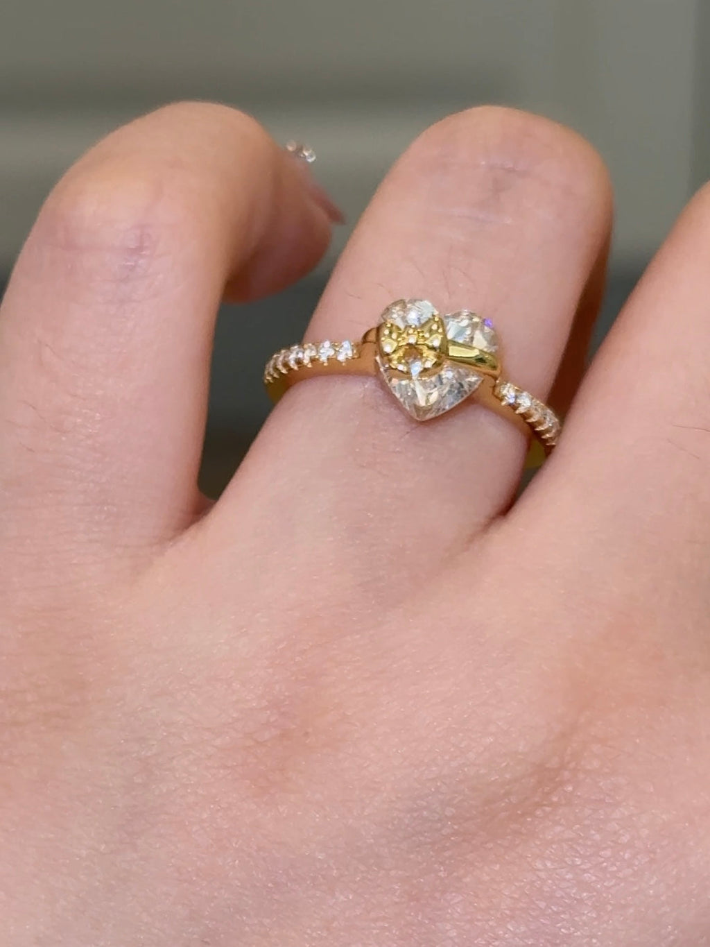 Velira ETERNAL LOVE RING