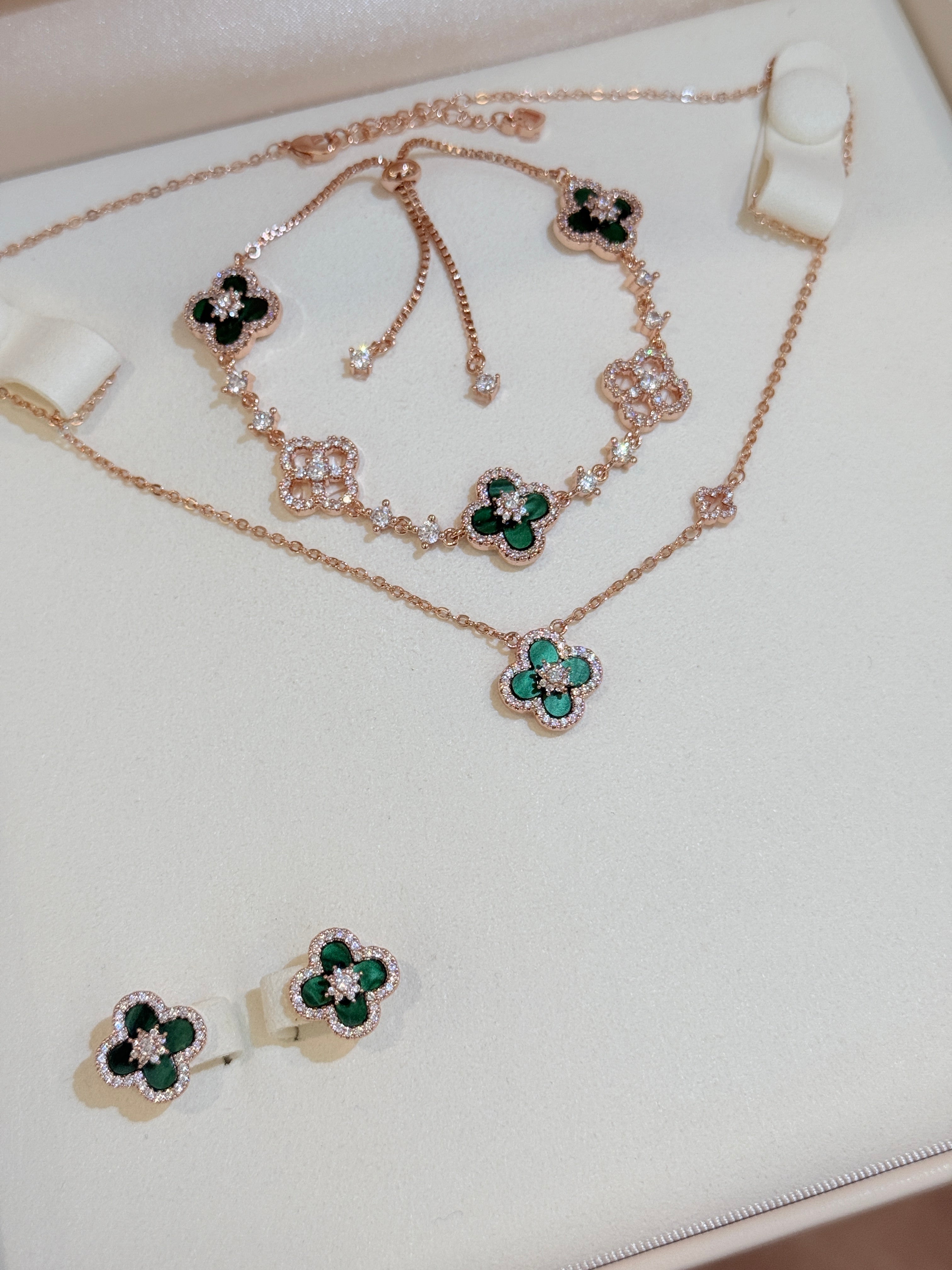 Velira Emerald Green Set