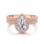 Velira Miaa Pear Ring