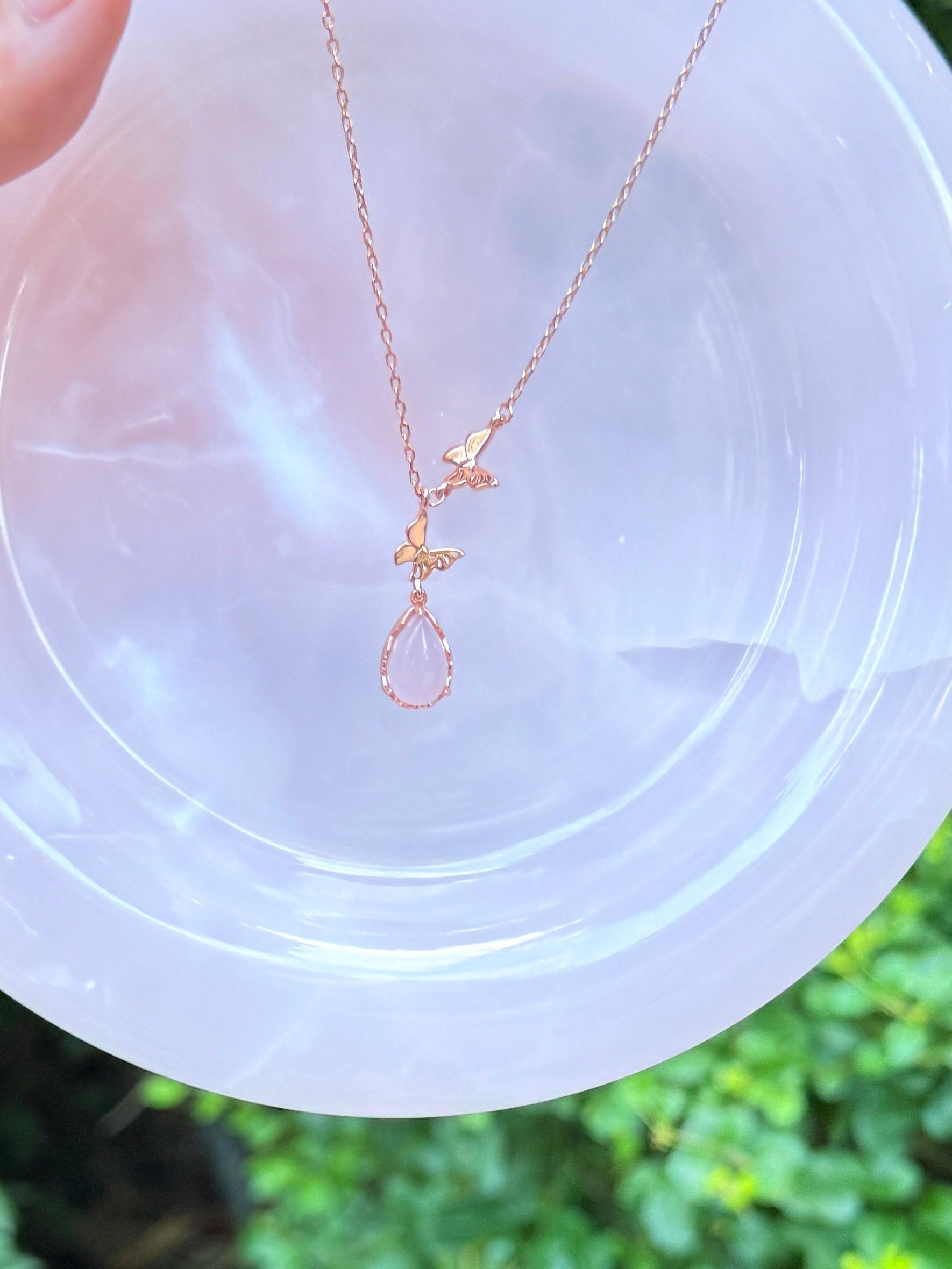 Velira Rose quartz Necklace