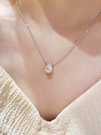 Velira Oval Necklace