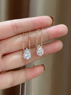 Velira Oval Necklace