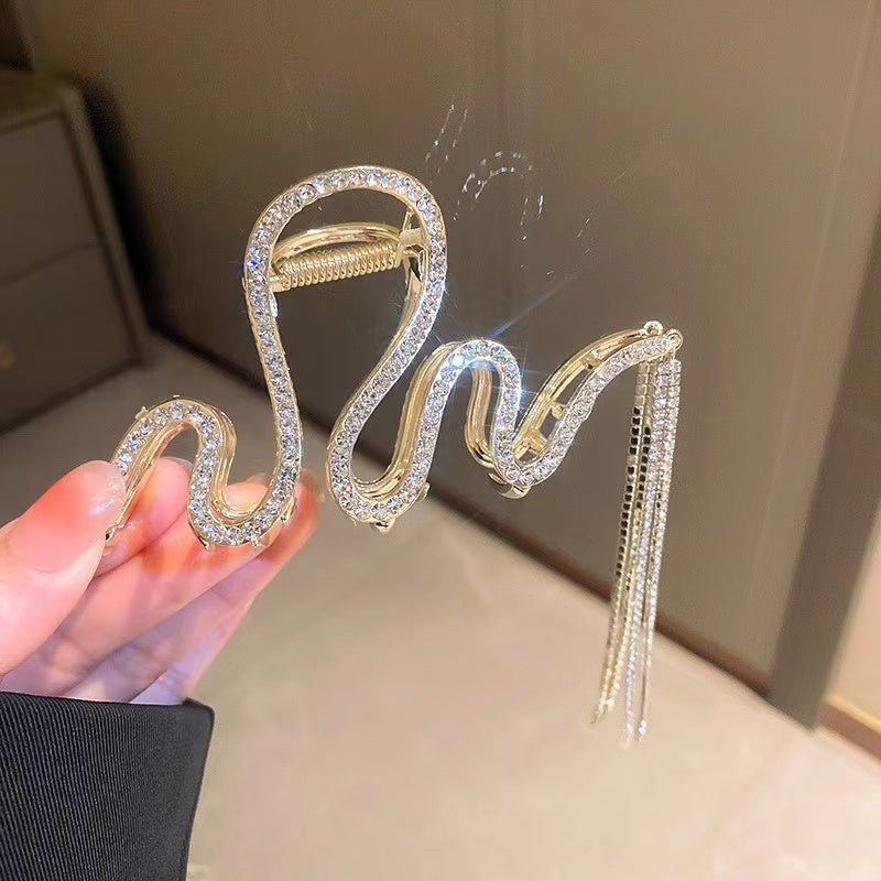 Velira Snack Claw Clip