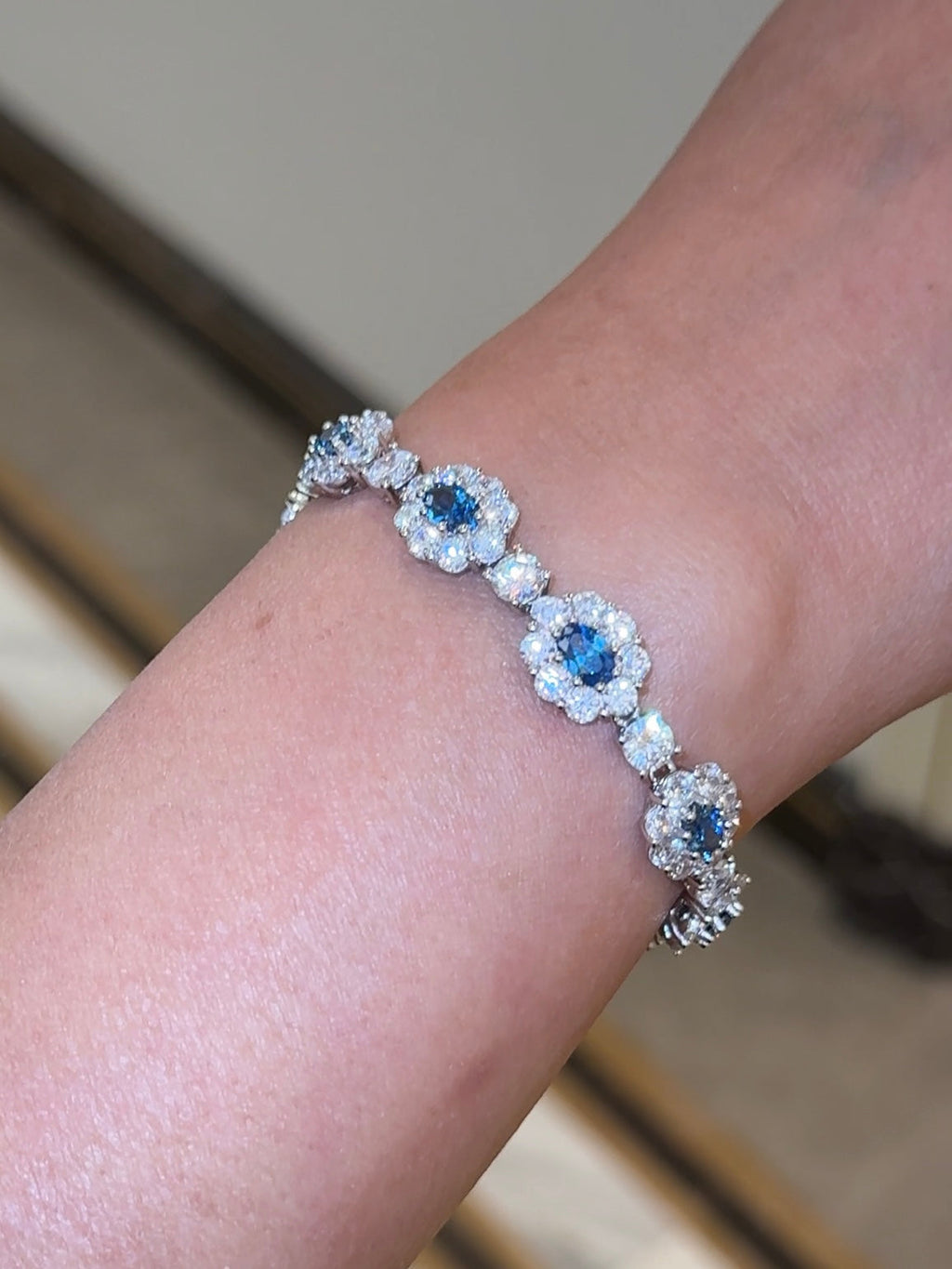 Velira Ice Blue Flower Bracelet