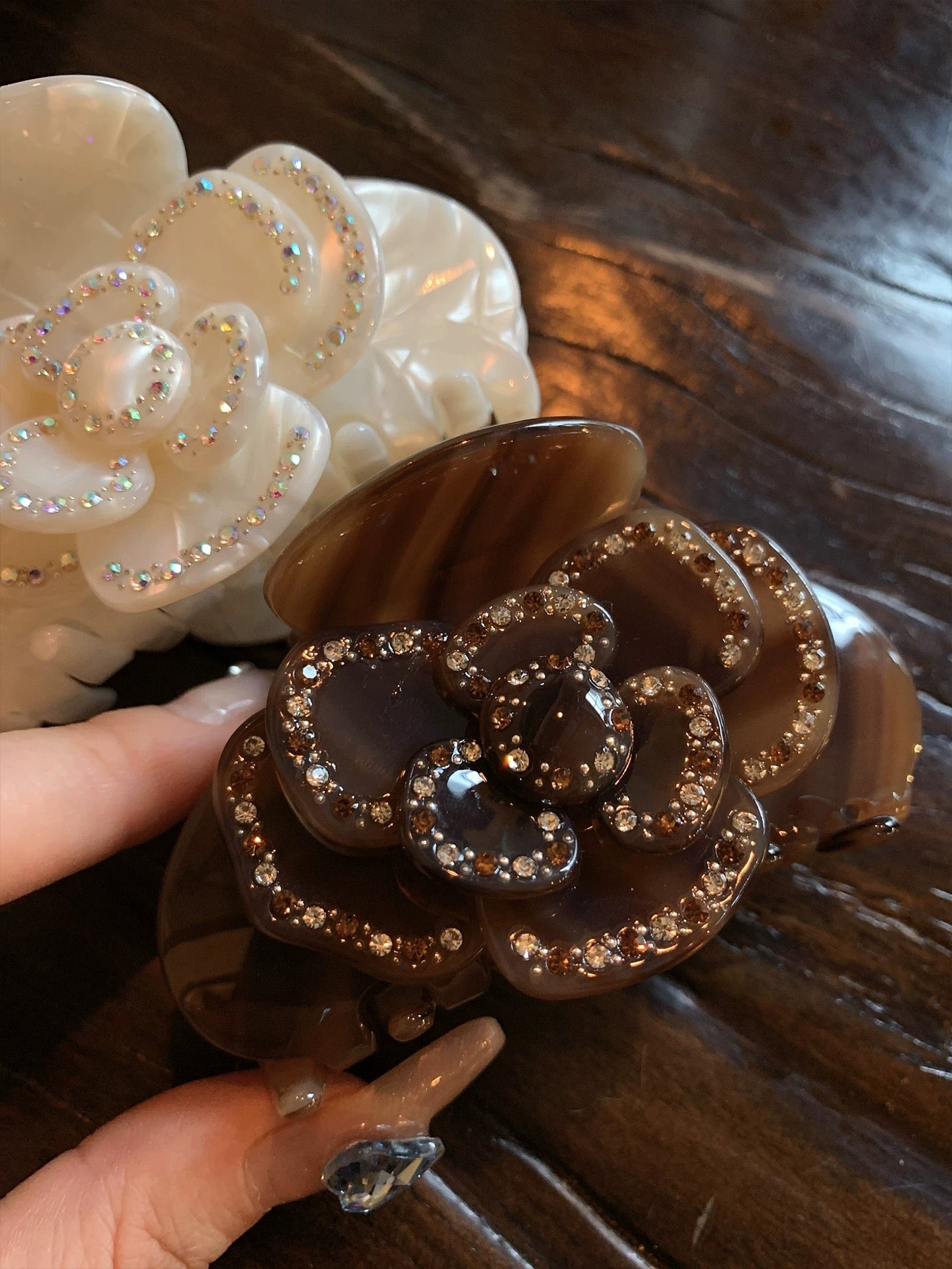 Velira Rose Diamond Claw