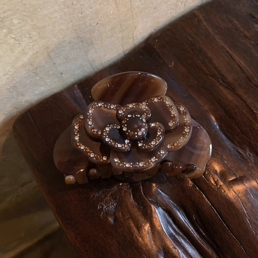 Velira Rose Diamond Claw