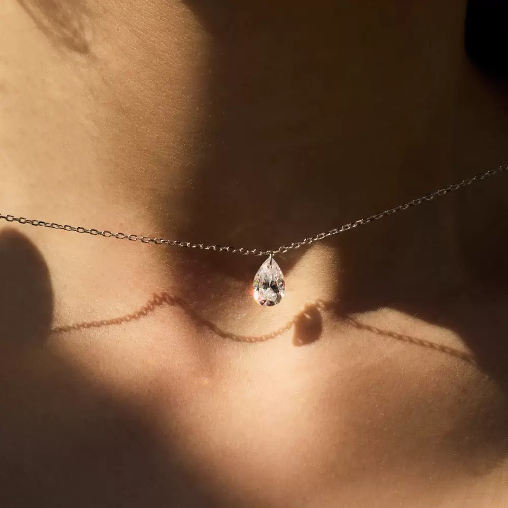 Velira Oval Diamond Necklace