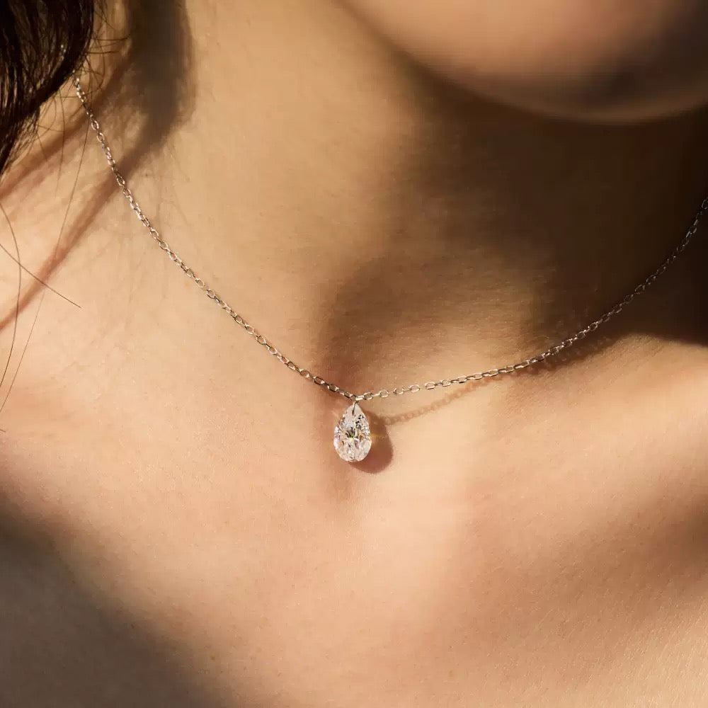 Velira Oval Diamond Necklace
