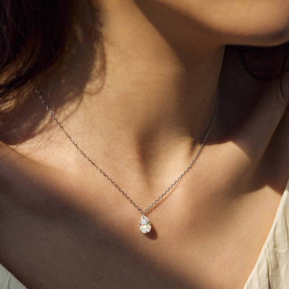 Velira Oval Diamond Necklace