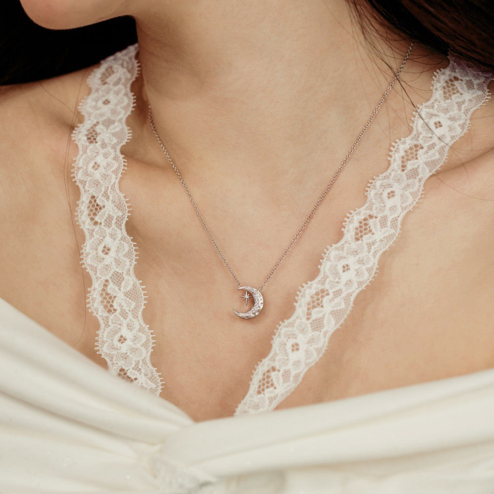 Velira Moonmagic Necklace