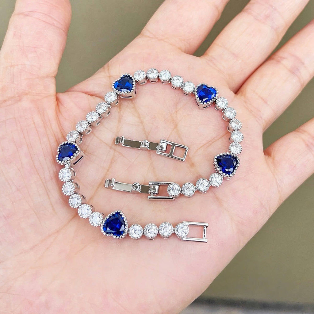 Velira Heart Bracelet