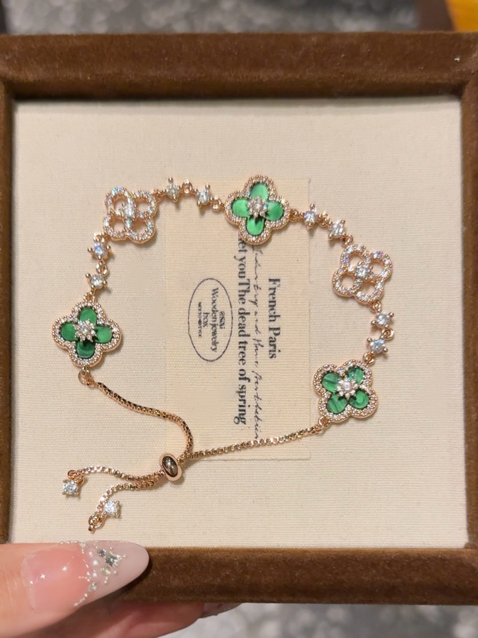 Velira Green Cleef Bracelet