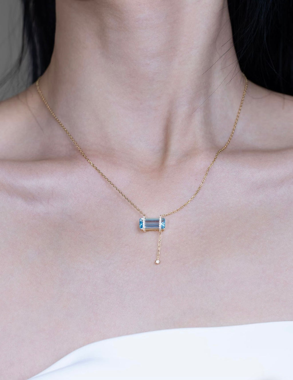 Velira ELSA NECKLACE