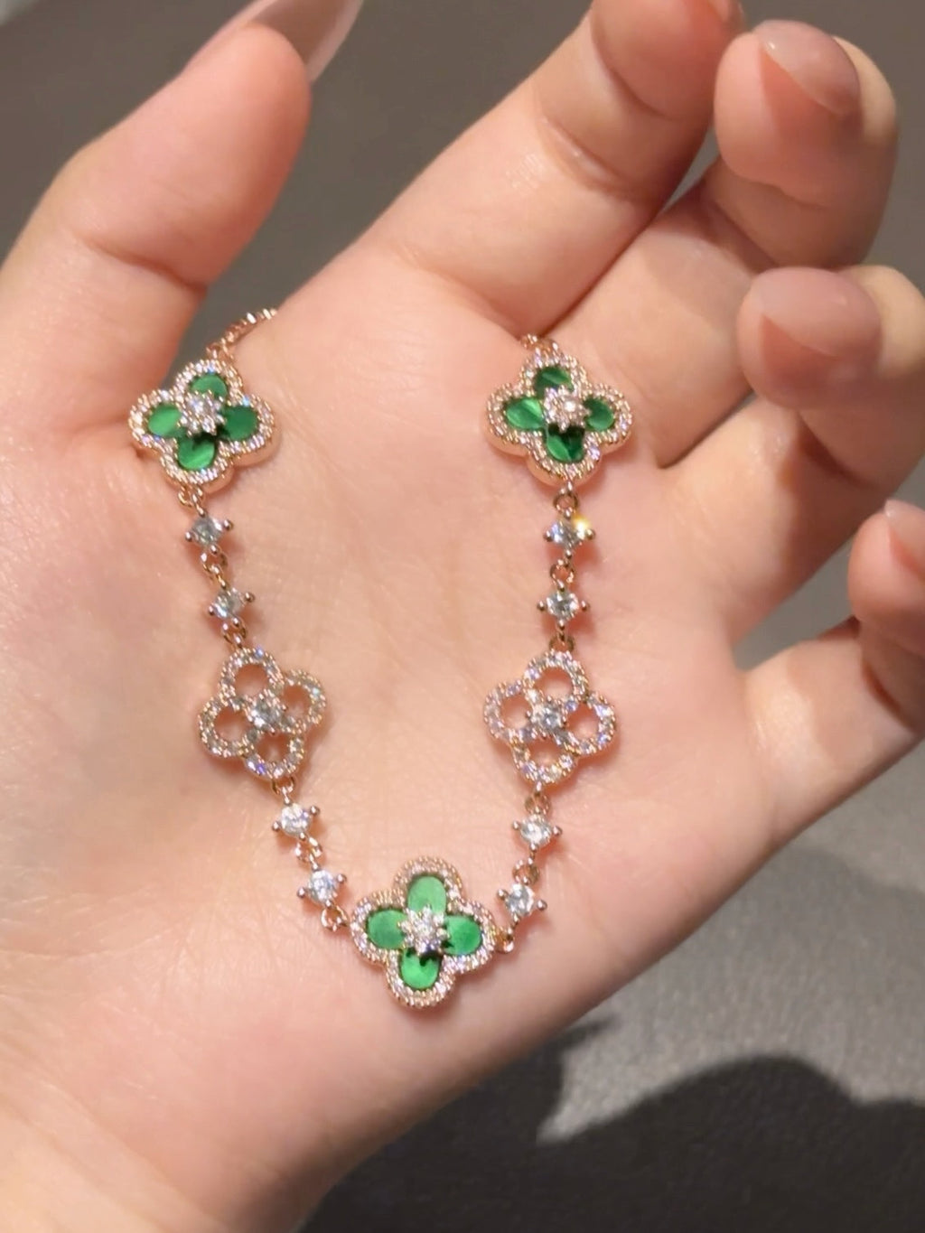 Velira Green Cleef Bracelet