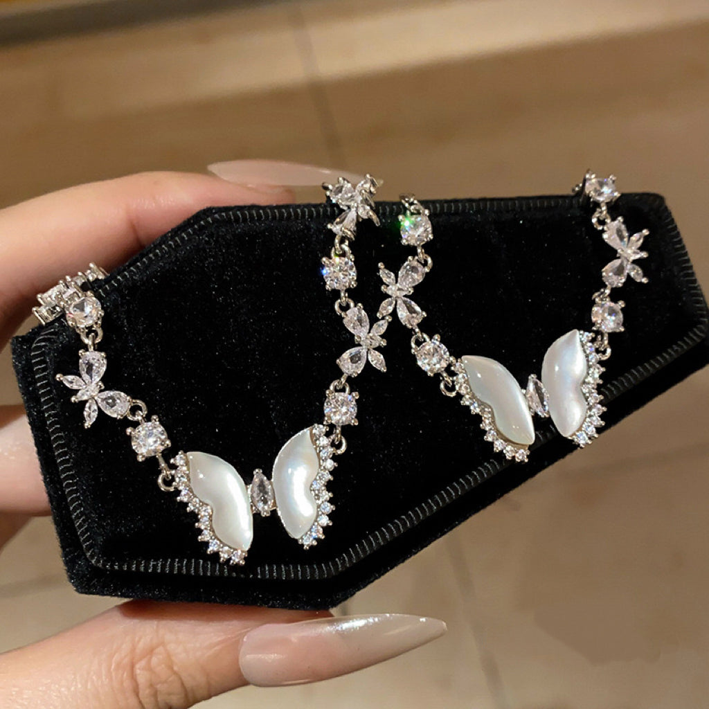 Velira Butterfly Necklace
