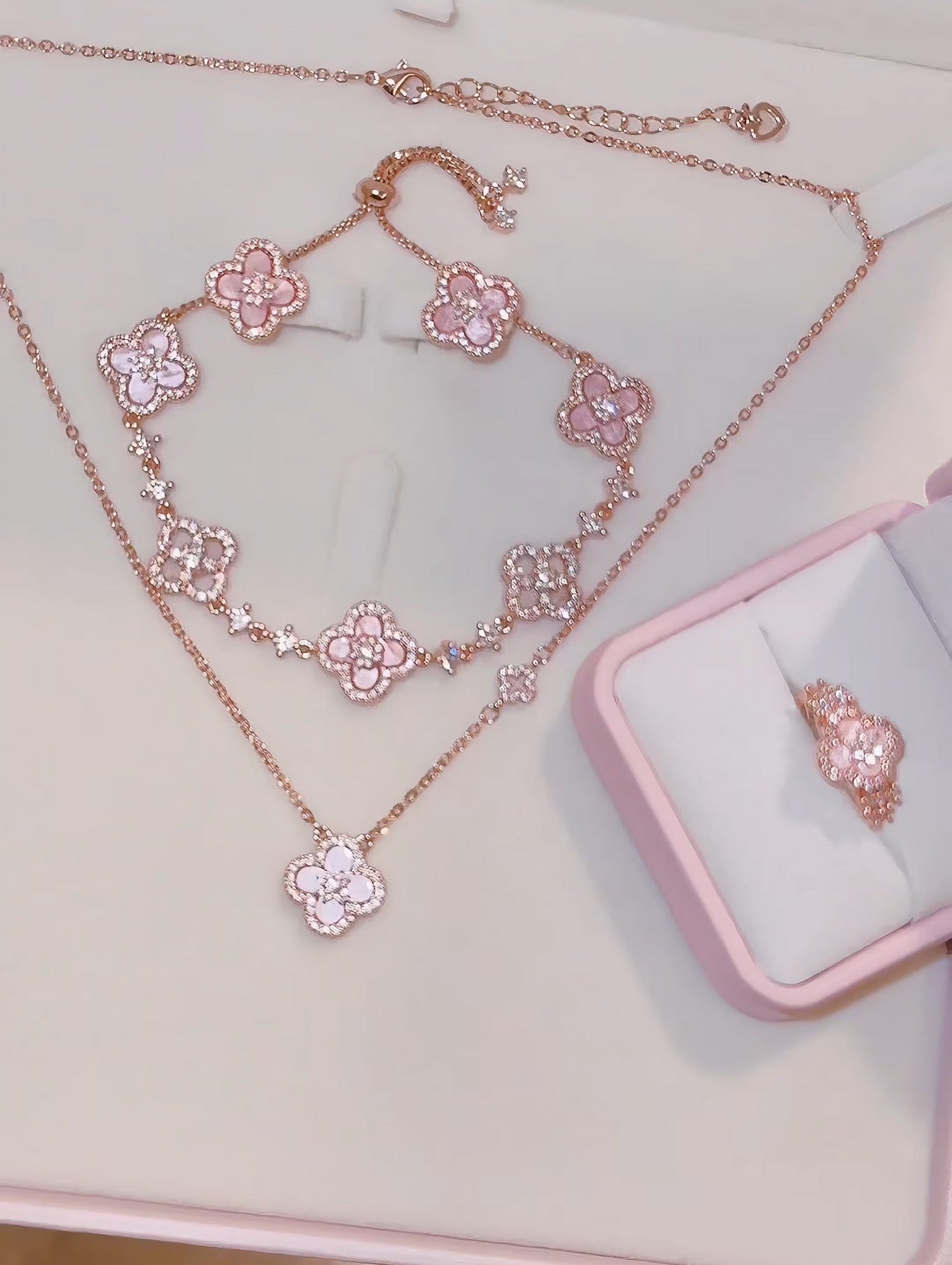 Velira Sakura Cleef Bracelet