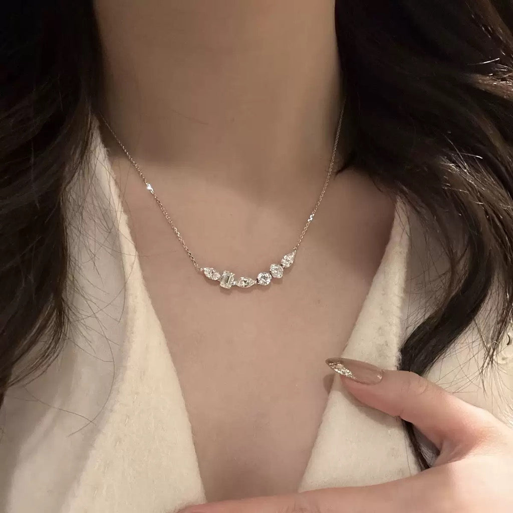 Velira BELLAR NECKLACE