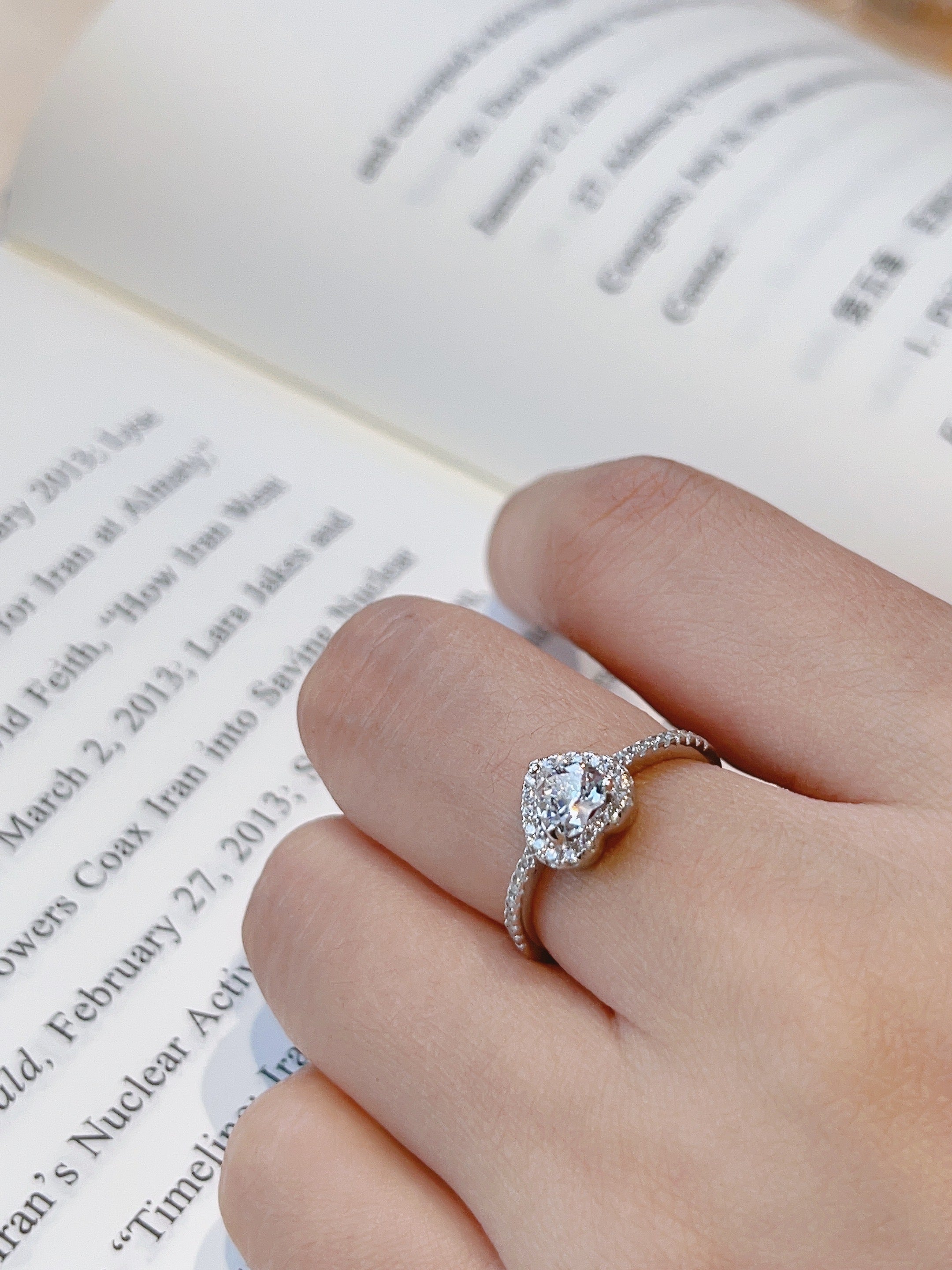 Velira Heart Ring