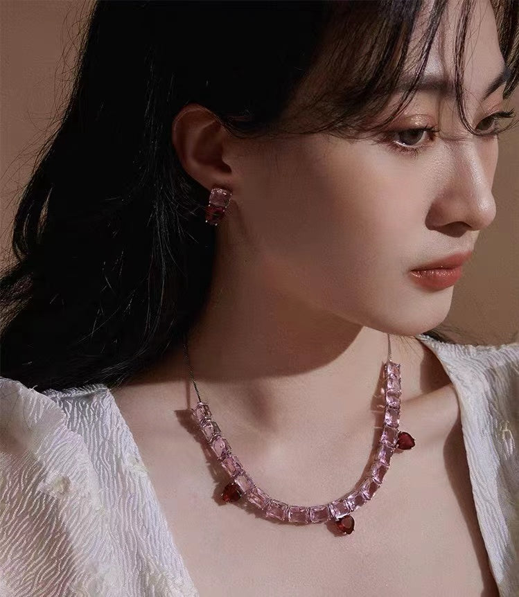Velira MIMOSA NECKLACE