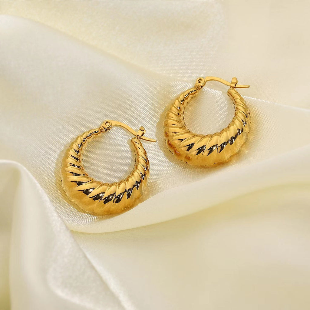 Velira Croissant Earrings