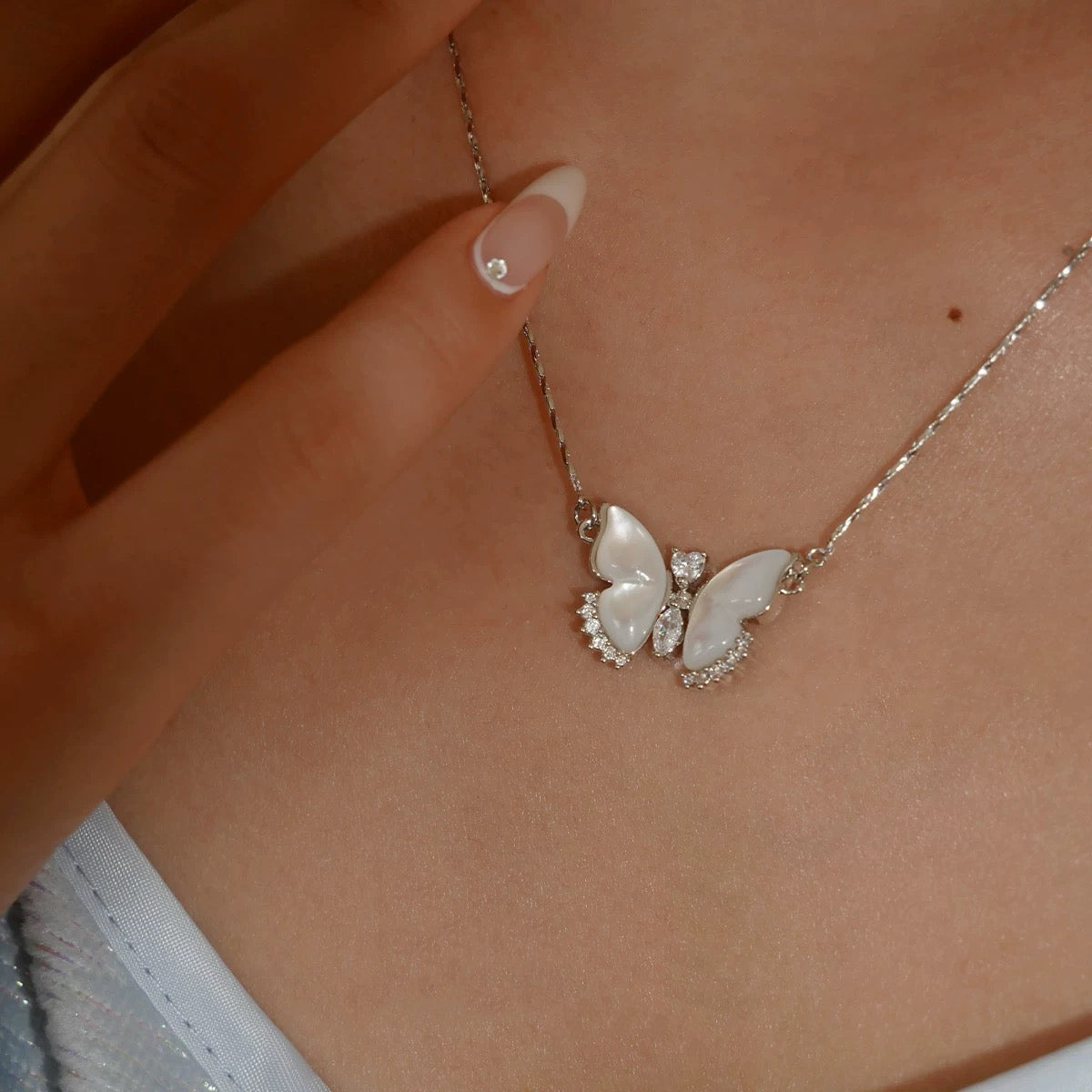 Velira Butterfly Necklace B
