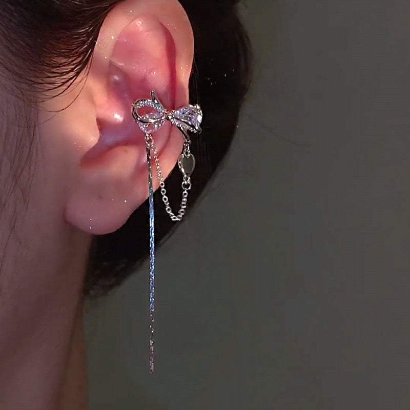 Velira Butterfly ear cuff